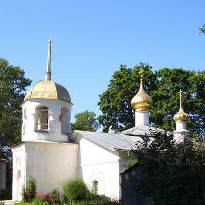 Церковь Алексея, человека божия, с Поля.
