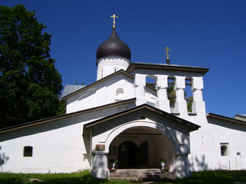 Воскресения со Стадища церковь.